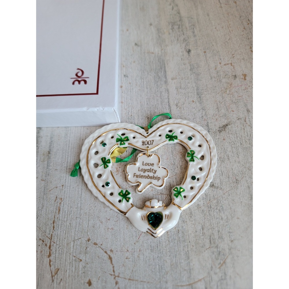 Danbury mint Irish heart shaped shamrock ornament Xmas st Patrick‎
